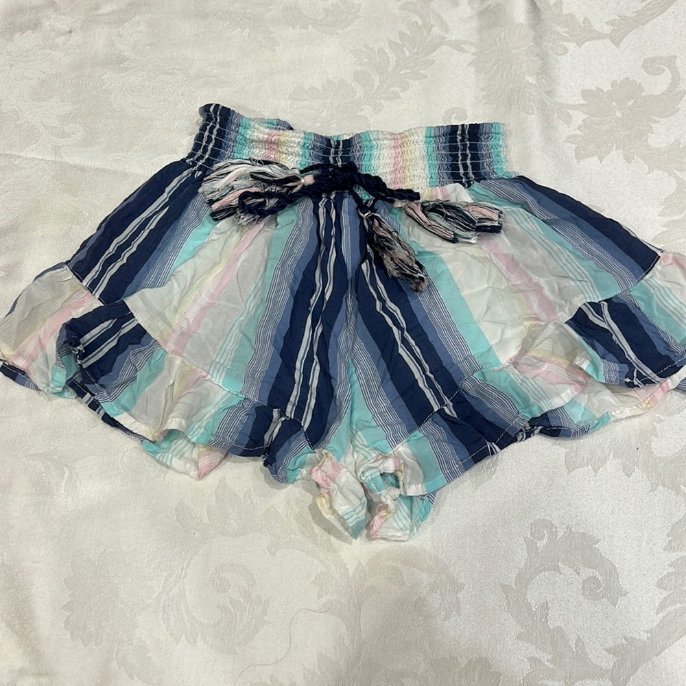 surf gypsy stripped shorts